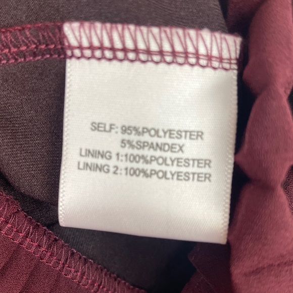 Rose + Olive Burgundy Velvet Camisole Size Medium - Picture 6 of 6